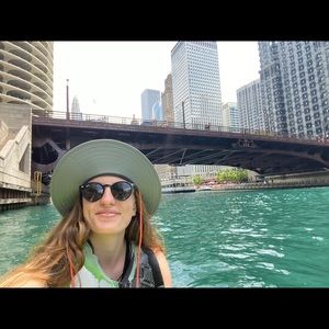 Meet your Posher, Elisabeth